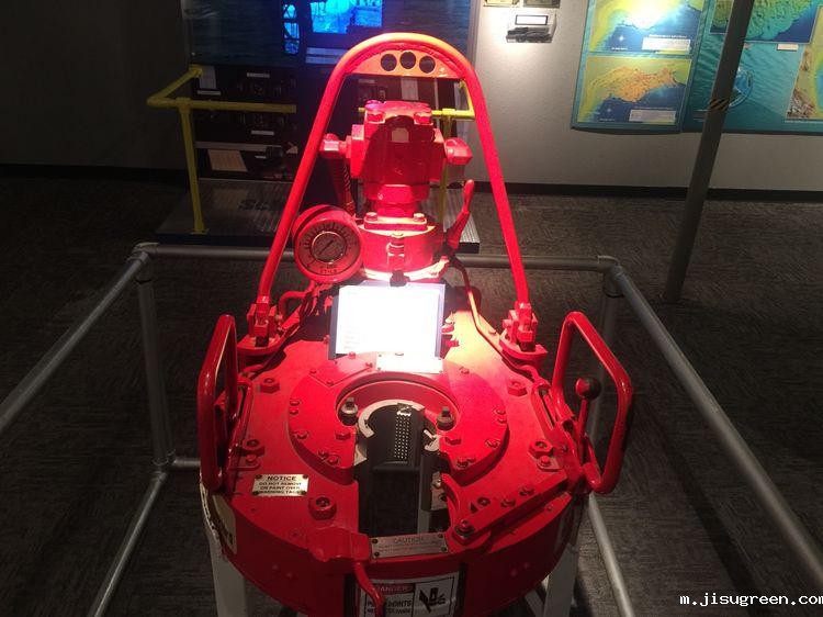 采油勘探钻井利器之十三：固定不同类形钻杆、钻具的抱紧器！