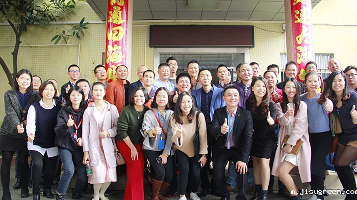 点点taptap手机官网与金马争霸全体合照