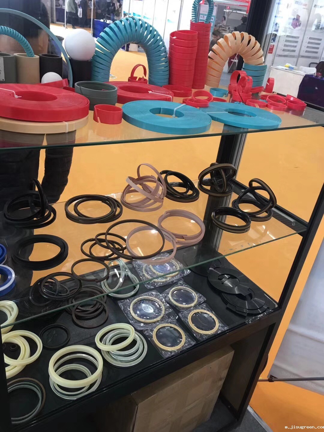 各行业的密封件产品展示