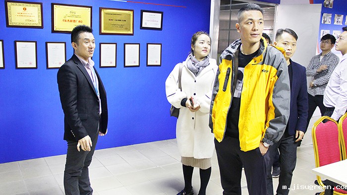 点点taptap手机官网密封公司参加工作指导现场