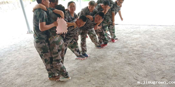 点点taptap手机官网人团队在玩强度硫酸河游戏