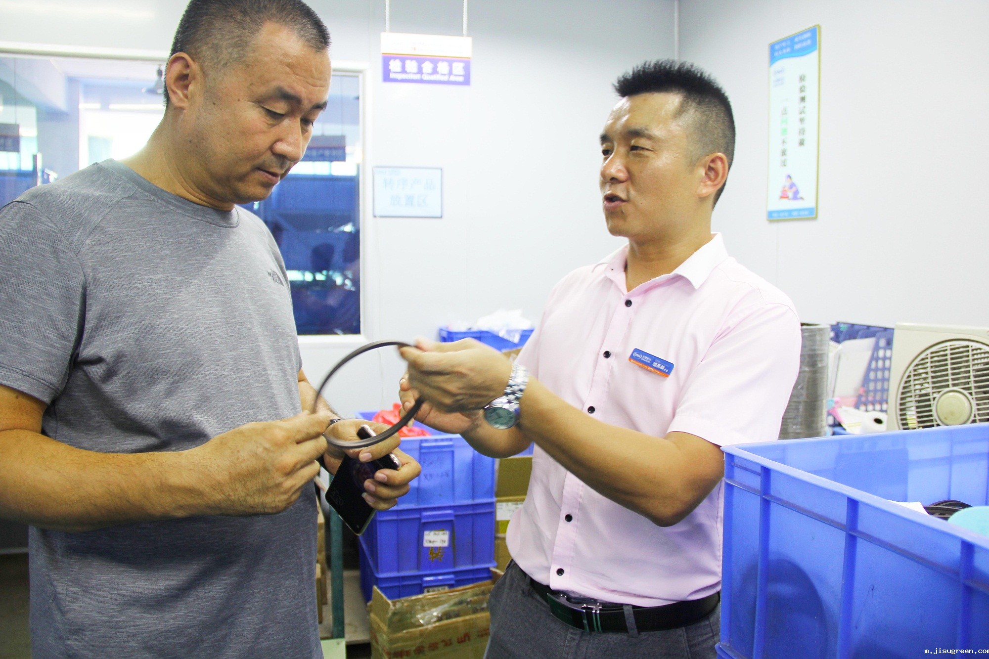 点点taptap手机官网公司的密封件产品包装部