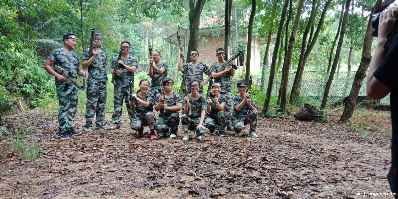 点点taptap手机官网人团队玩真人CS野战游戏